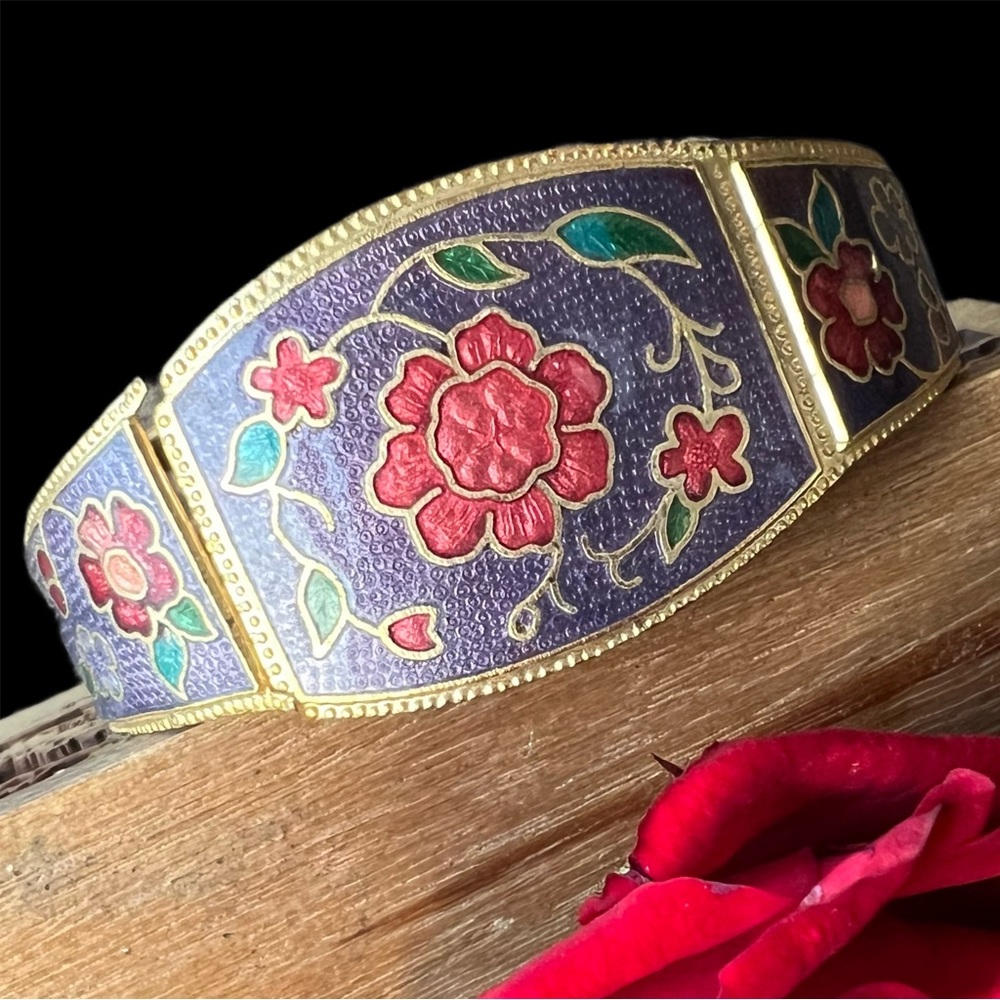 VINTAGE Purple Cloisonne clamper/hinge bracelet